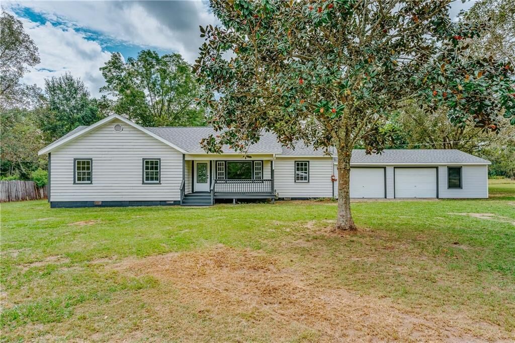 Property Photo:  8001 16th Street  AL 36544 