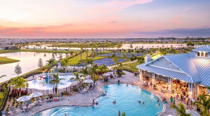 Property Photo: 15115 Sunny Day Drive FL 34211