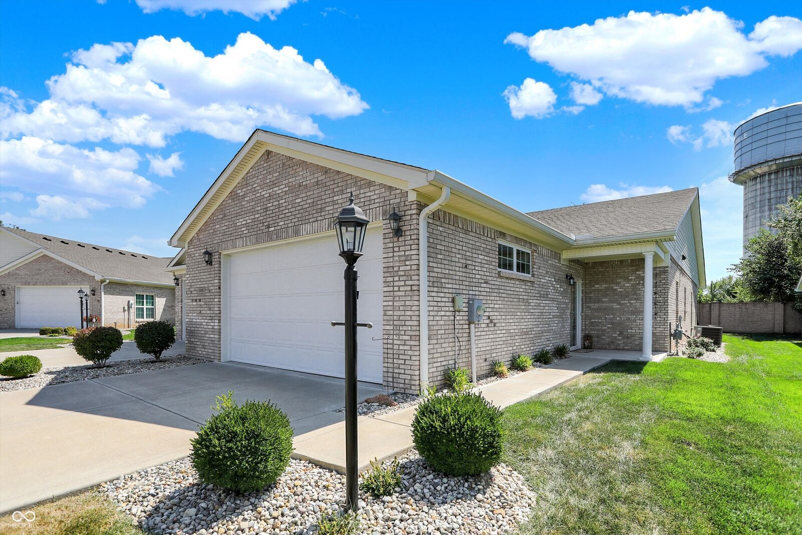 Property Photo:  3309 Lukes Way  IN 46143 