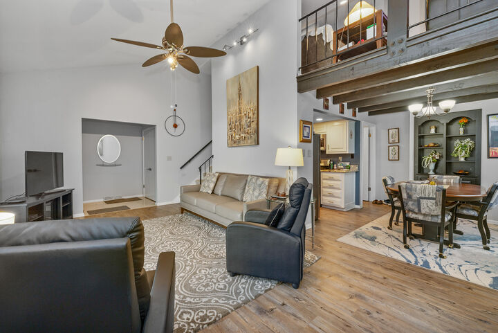 Property Photo:  N17w5347 Garfield Ct  WI 53012 