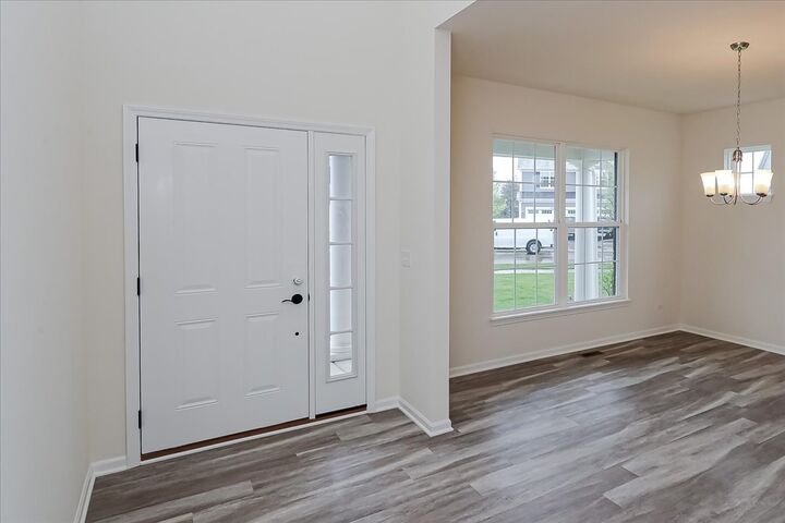 Property Photo: 860 Preston Court IL 60543