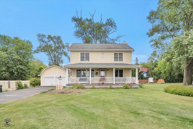 Property Photo: 4S069 Barclay Road IL 60563