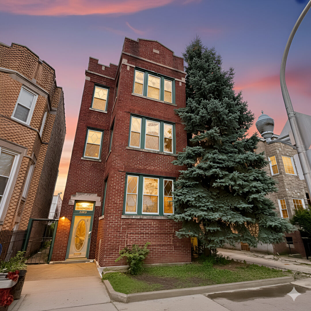 Property Photo:  5551 W Van Buren Street  IL 60644 