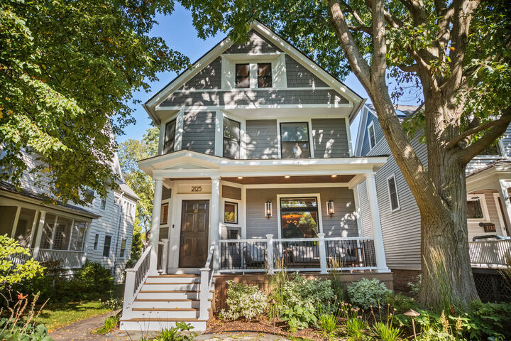 2125 Sherman Avenue  Evanston IL 60201 photo