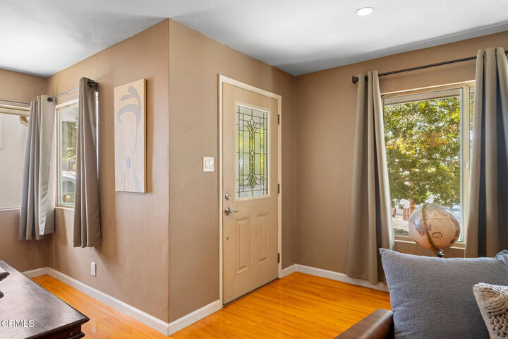 Property Photo:  10642 Samoa Avenue  CA 91042 
