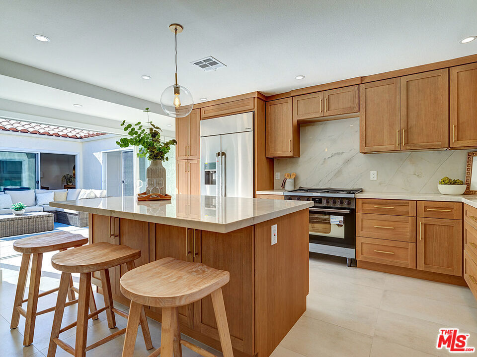 Property Photo: 5241 Glenroy Drive CA 92649