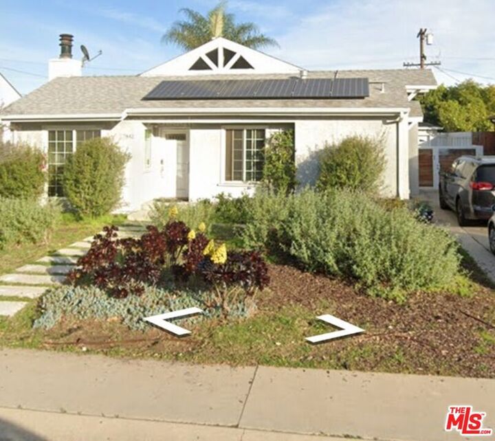 7842 Croydon Avenue  Los Angeles CA 90045 photo