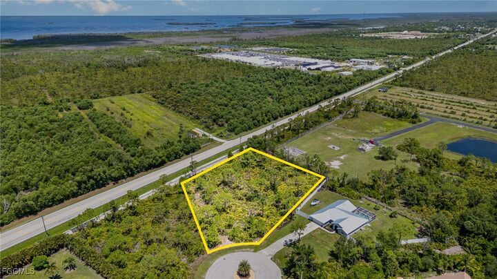 Property Photo: 9437 Treasure Lake Court FL 33956