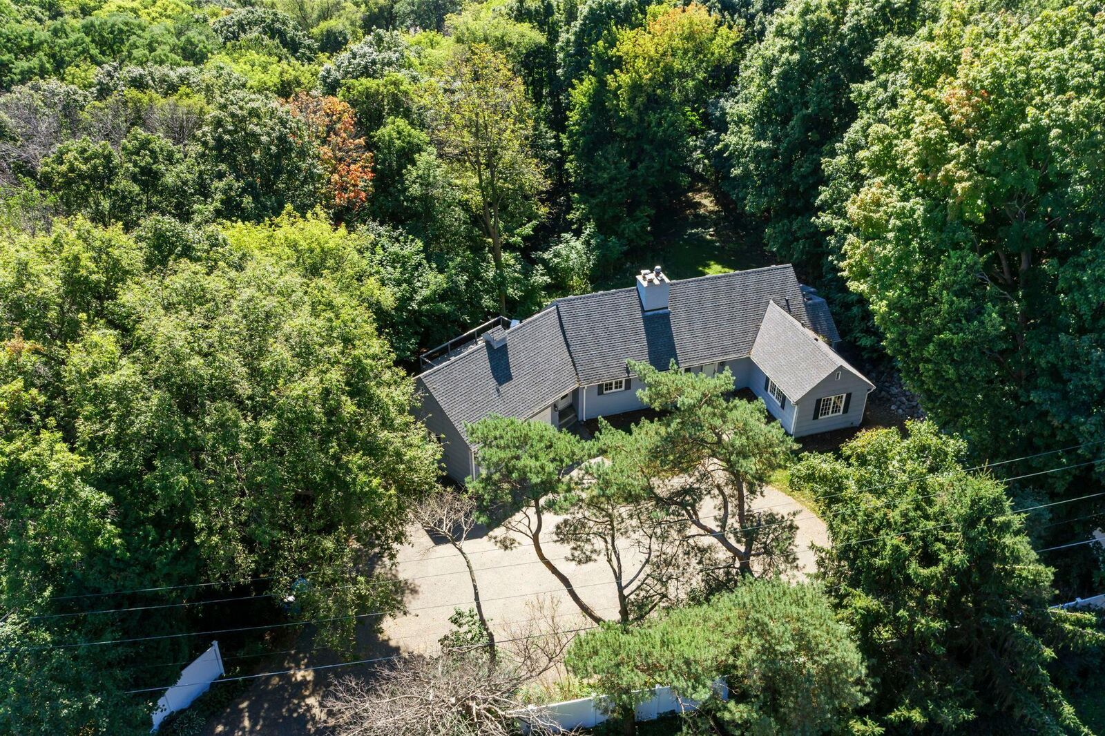 Property Photo:  18505 Minnetonka Boulevard  MN 55391 