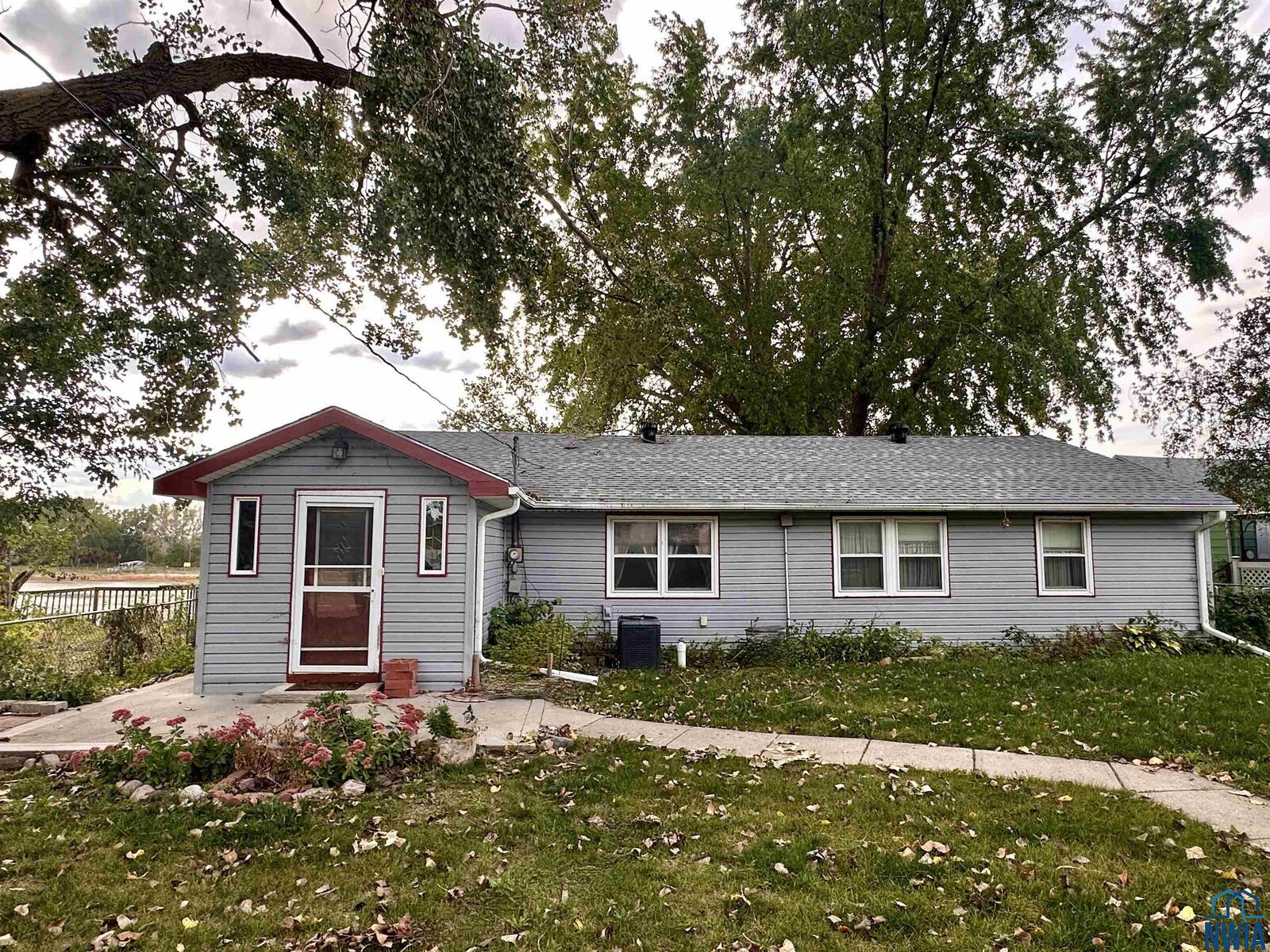 Property Photo: 369 Lakeshore Drive SD 57049