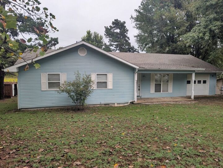 205 Peach Street  Harrison AR 72601 photo
