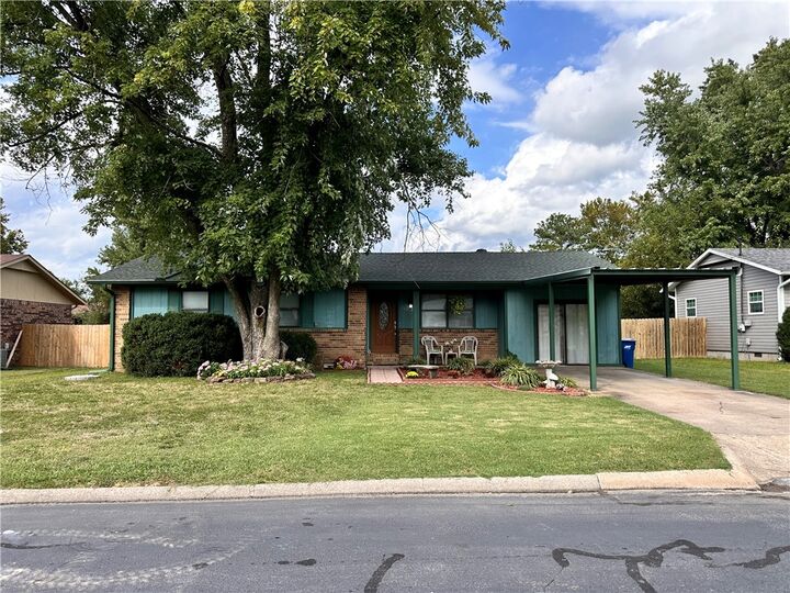 2301 Beth Lane  Bentonville AR 72712 photo