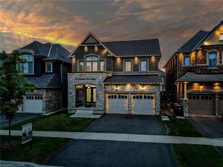 Property Photo:  22 Rolling Rock Way  ON L6Y 6H3 