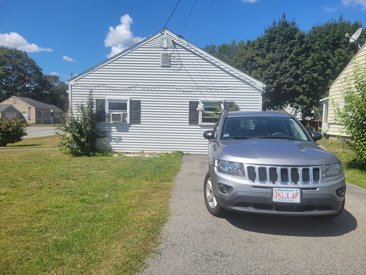 Property Photo:  87 Oakside Ave  MA 01844 