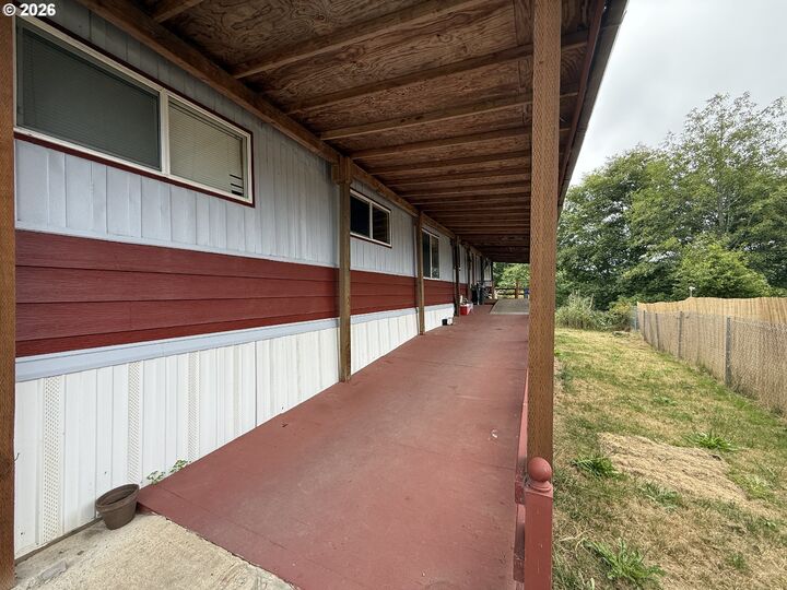 Property Photo:  16391 Highway 101 5  OR 97415 