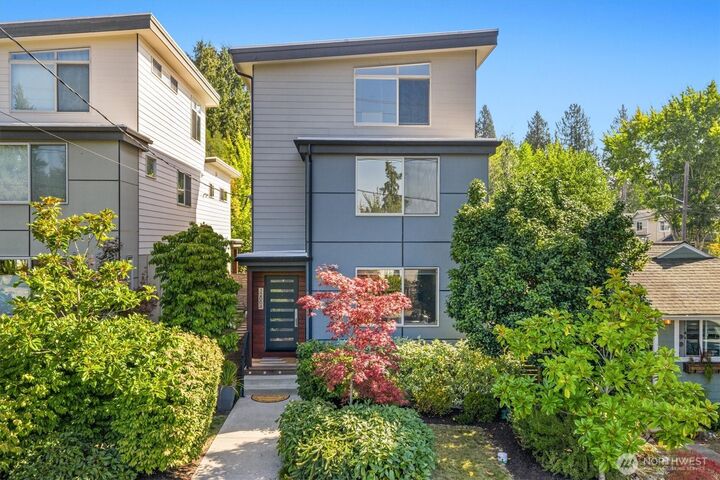 12004  40th Avenue NE  Seattle WA 98125 photo