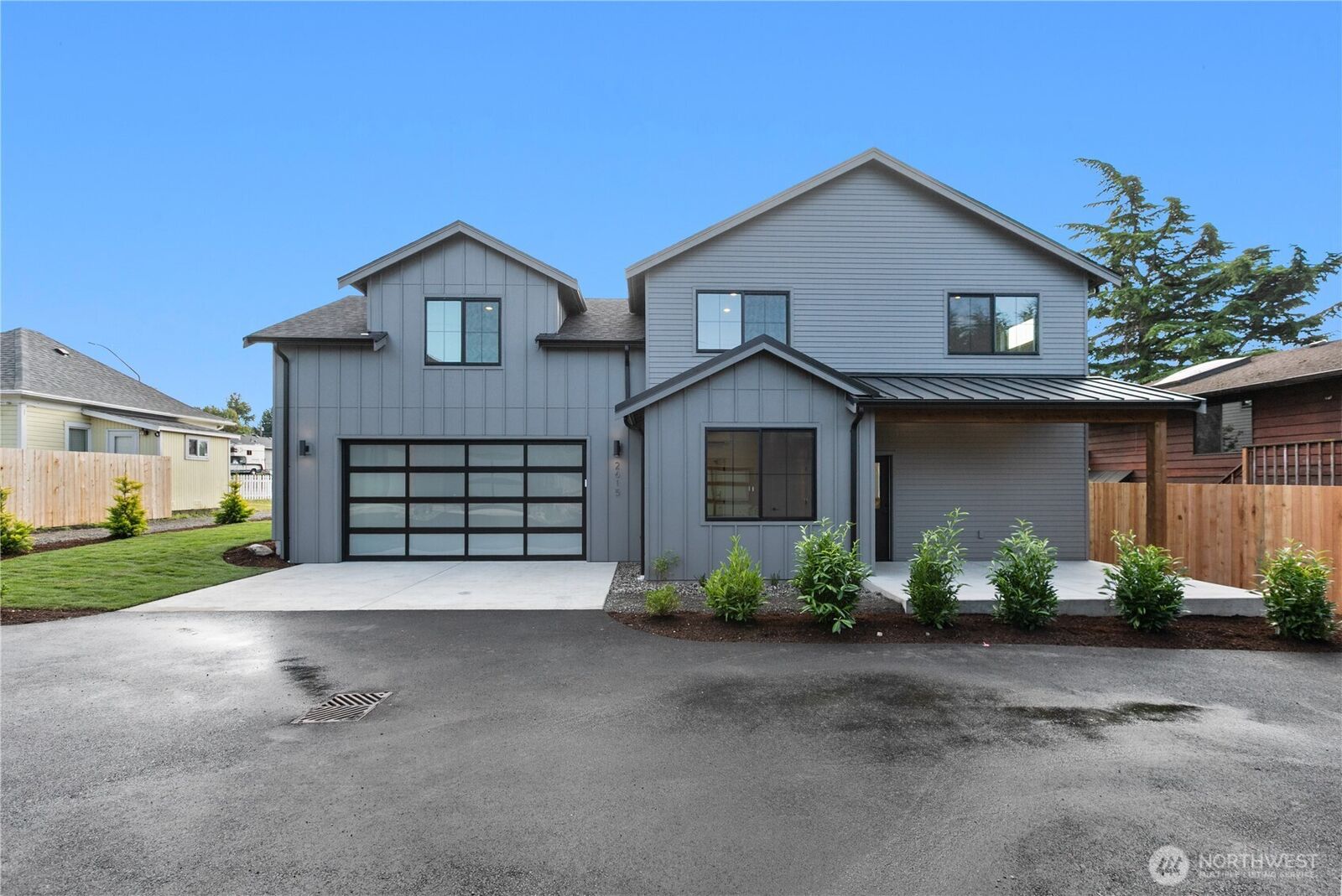 Property Photo:  2615  Woburn Street  WA 98226 
