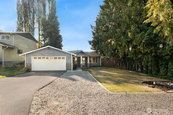 Property Photo:  6208  99th Place NE  WA 98270 