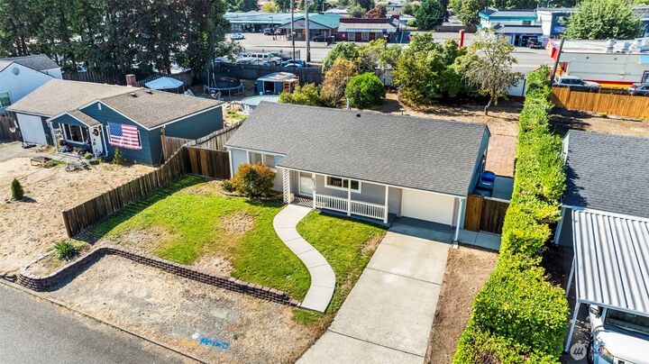 Property Photo:  10510  Occident Street SW  WA 98499 
