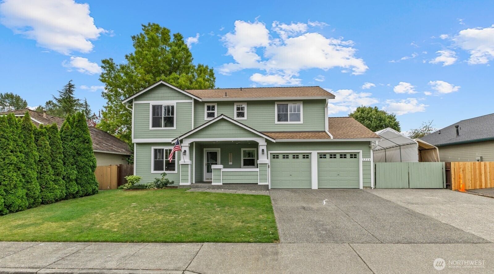 Property Photo:  5714  69th Street NE  WA 98270 