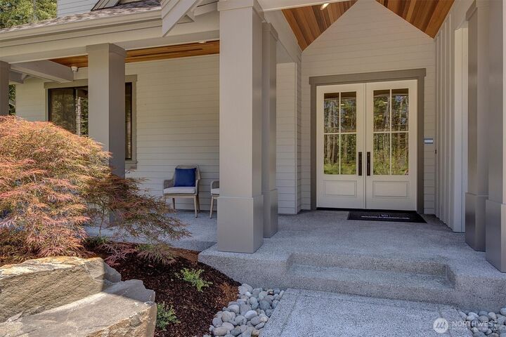 Property Photo:  43323 SE  145th Place  WA 98045 