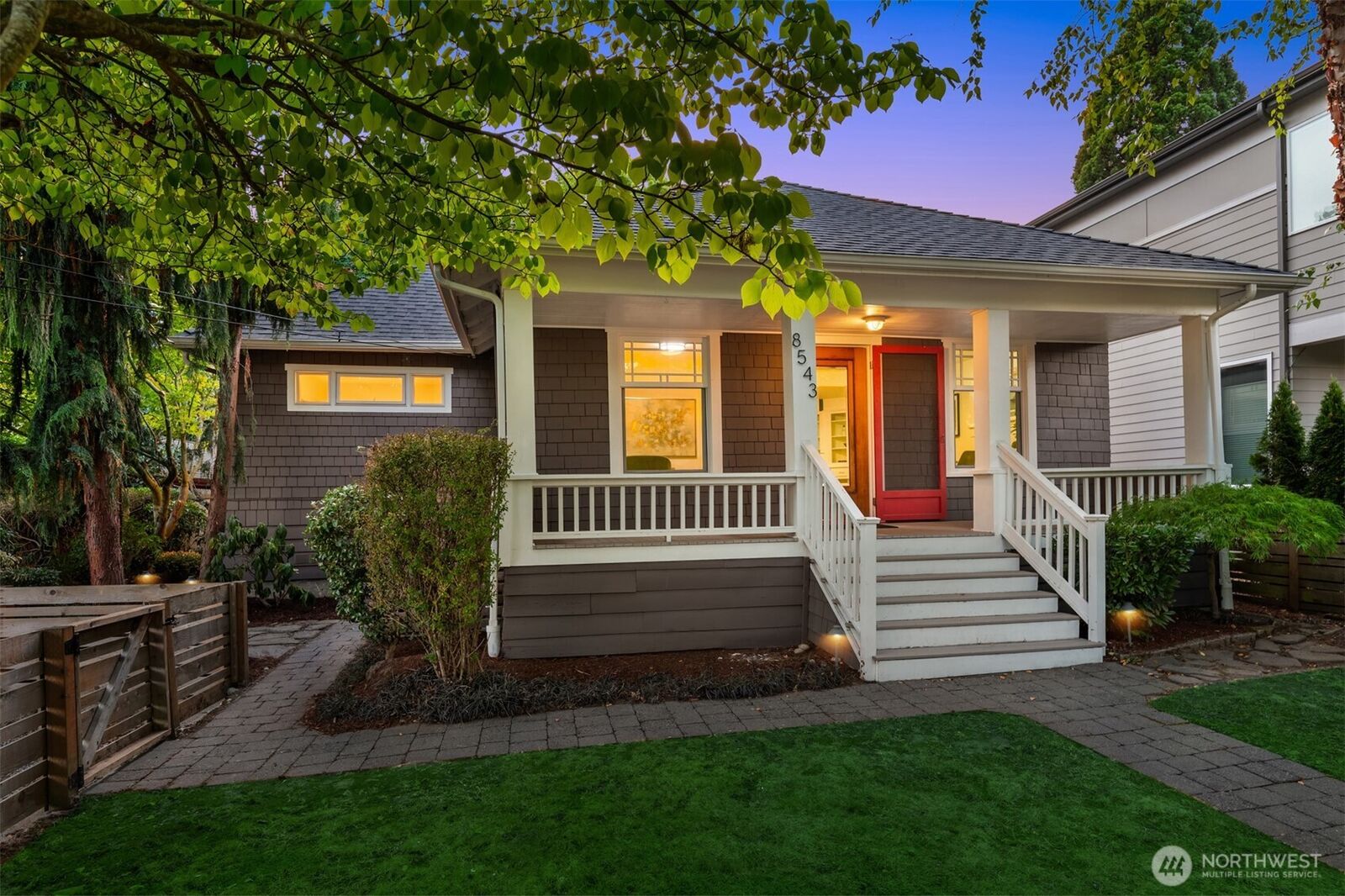 Property Photo:  8543  Ashworth Avenue N  WA 98103 