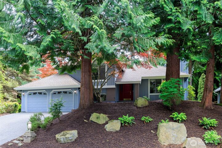 Property Photo:  11423 NE 104th Street  WA 98033 