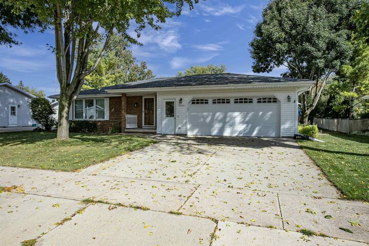 Property Photo: 2200 Sullivan Avenue WI 54130