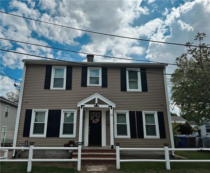 11 Crane Street  Pawtucket RI 02860 photo