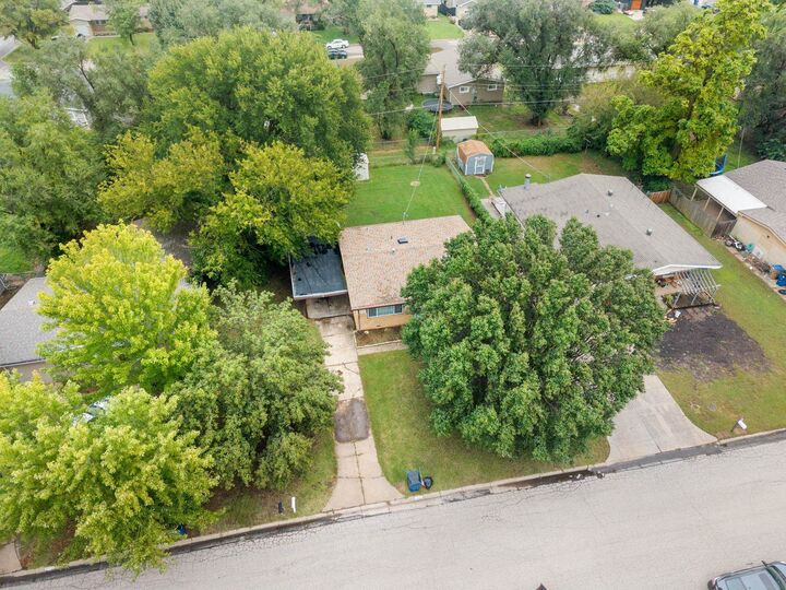 Property Photo:  1448 N Prairie Ln  KS 67037 