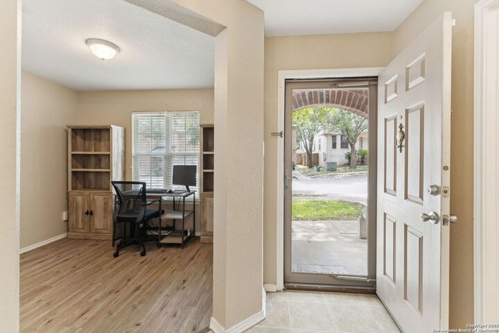 Property Photo:  4911 Bending Elms  TX 78247 