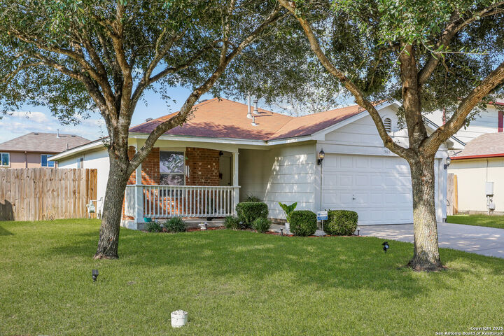 365 Leonardo  Kyle TX 78640 photo