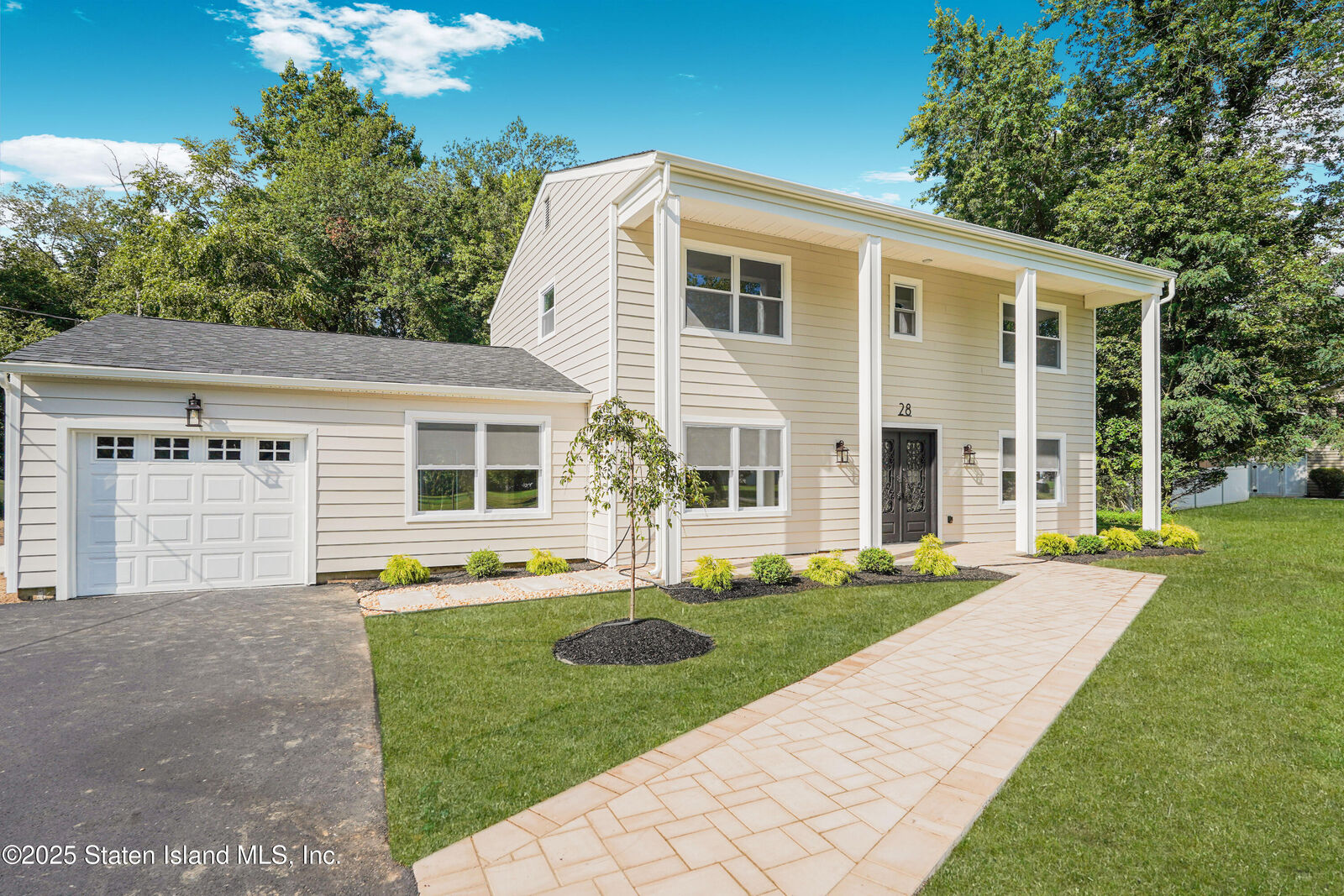 Property Photo:  28 Whittier Drive  NJ 07726