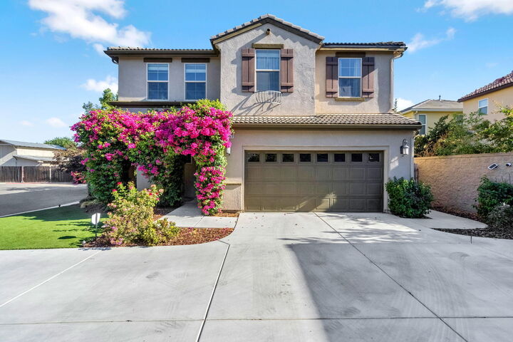 Property Photo: 1303 Johnson Lane CA 93619