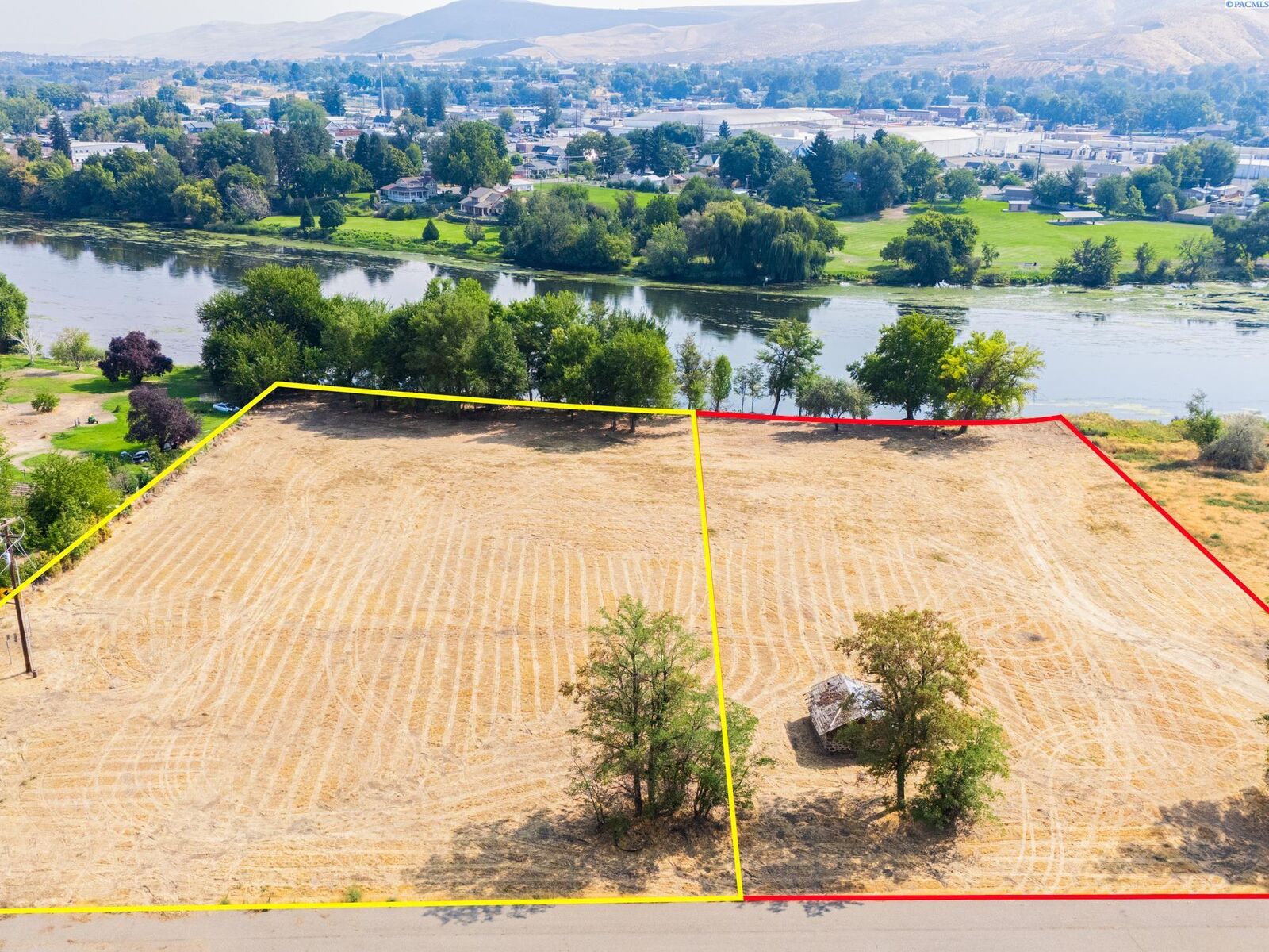 Property Photo: Nka S 1366 Prsw Lot 2 WA 99350
