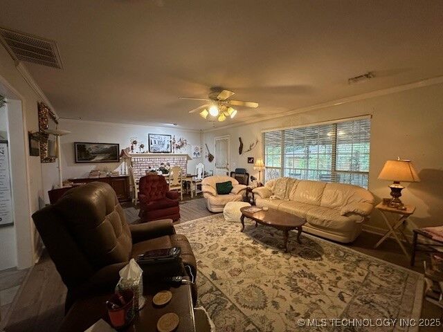 Property Photo: 72320 S 321 Road OK 74467