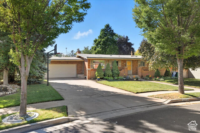 Property Photo:  813 N 1400 E  UT 84321 