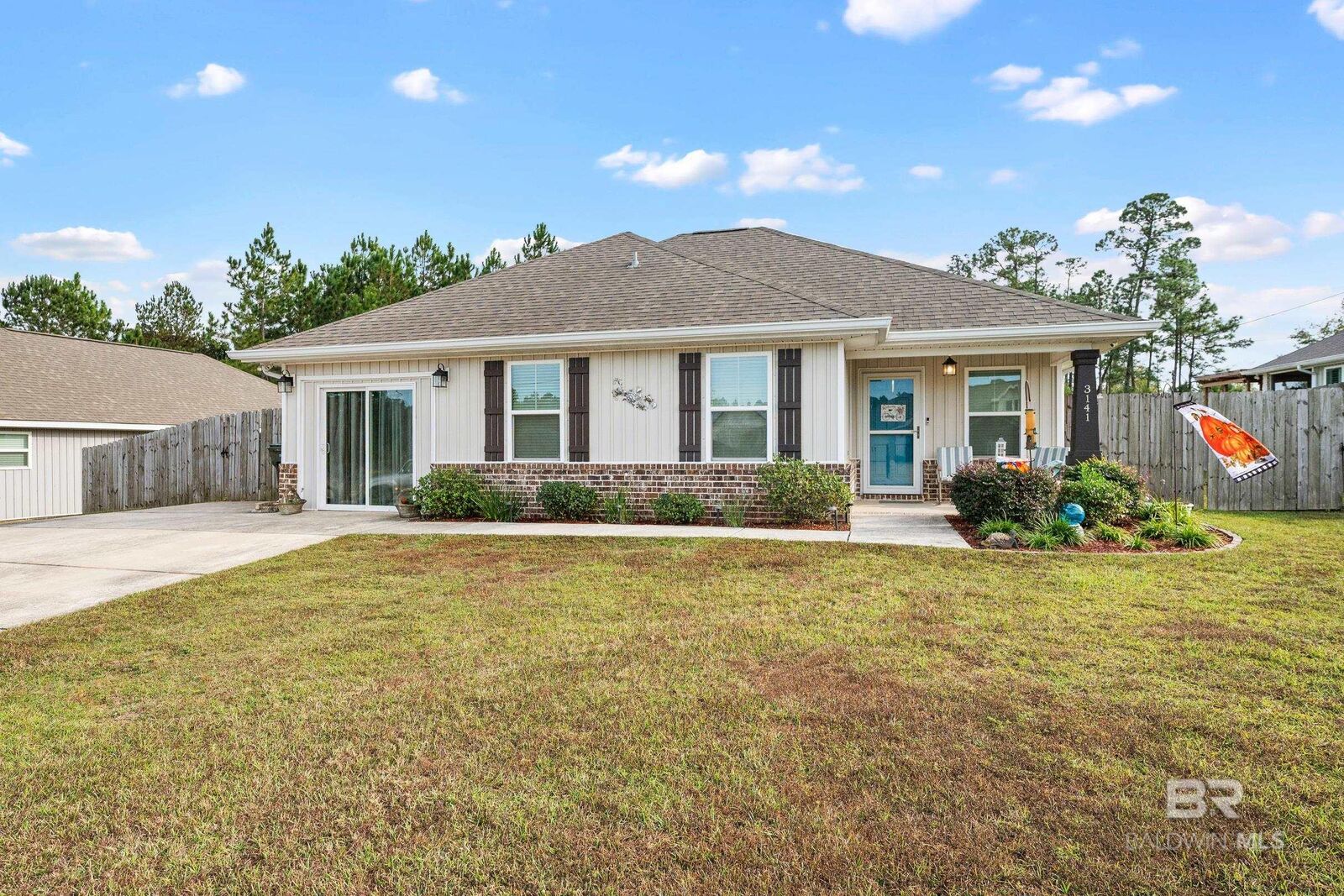 Property Photo:  3141 Pine Wood Circle  AL 36549 