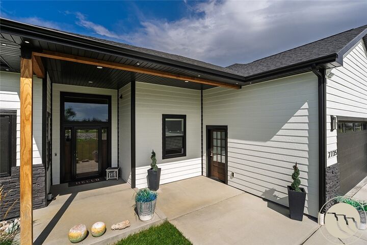Property Photo:  2735 Hummingbird Way  MT 59105 