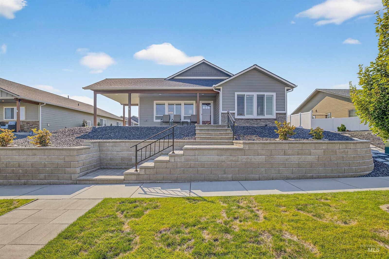 Property Photo:  1722 Appaloosa Drive  ID 83501 