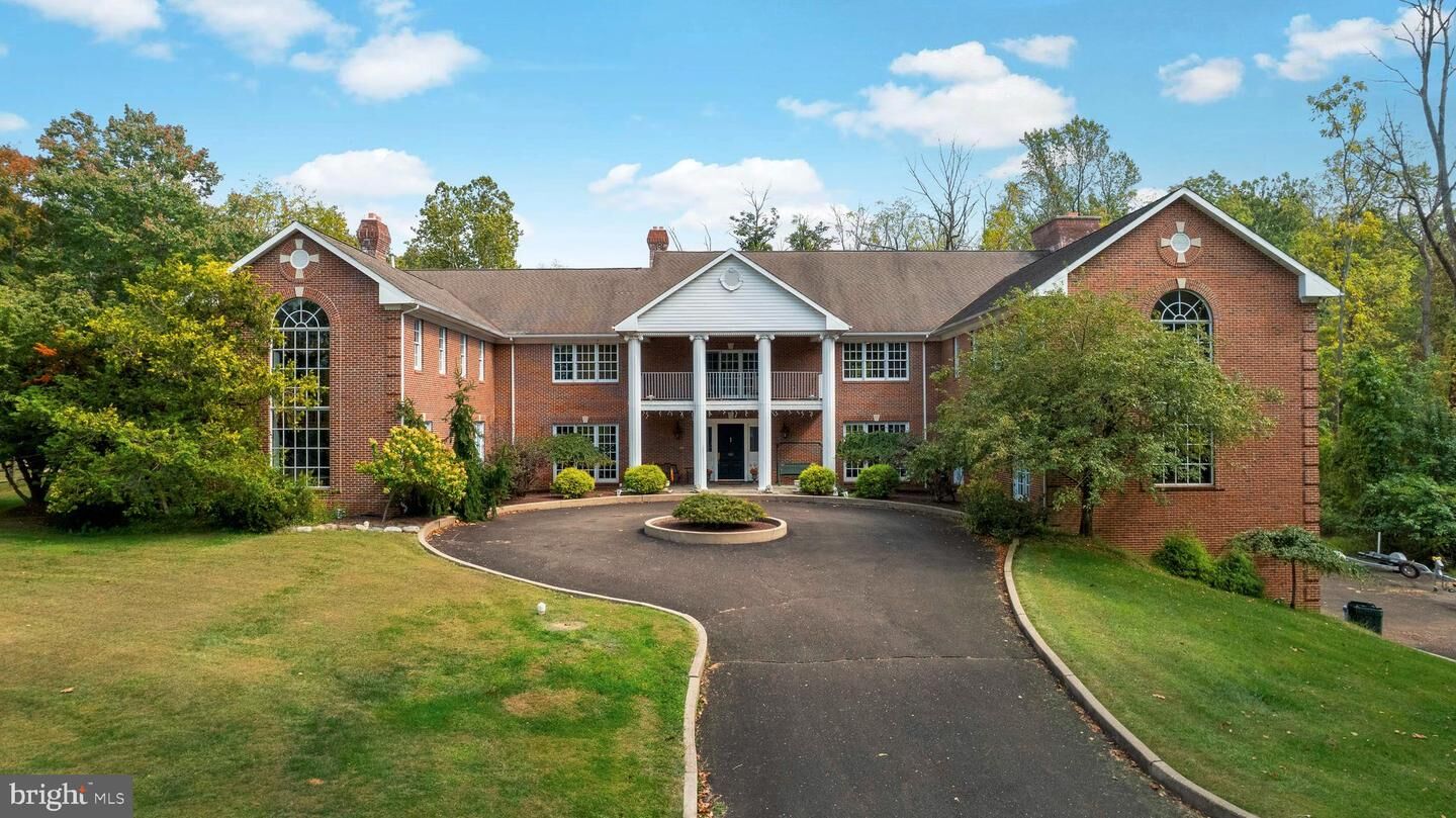 Property Photo: 1390 Old Jacksonville PA 18974