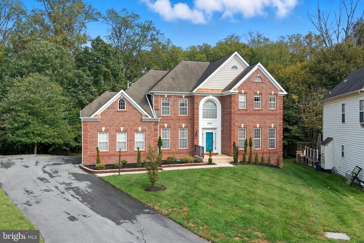 Property Photo: 2605 Somerton Court MD 20721