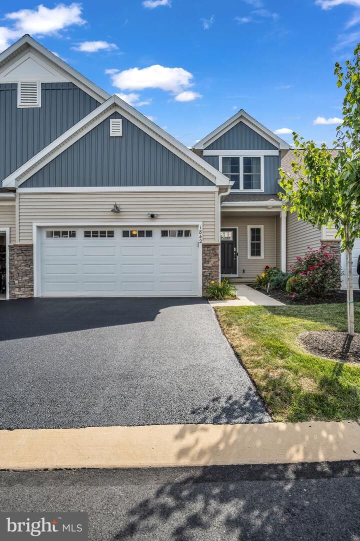 Property Photo:  1842 Shady Lane  PA 17055