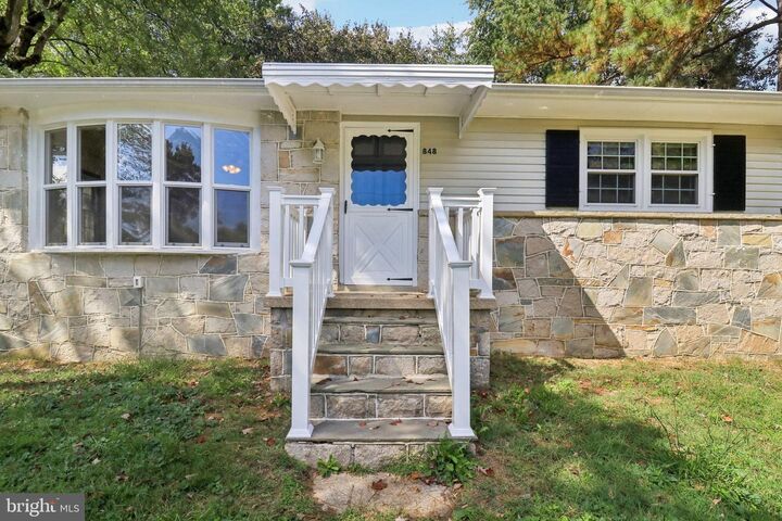 Property Photo:  848 Lincoln Drive  VA 22407