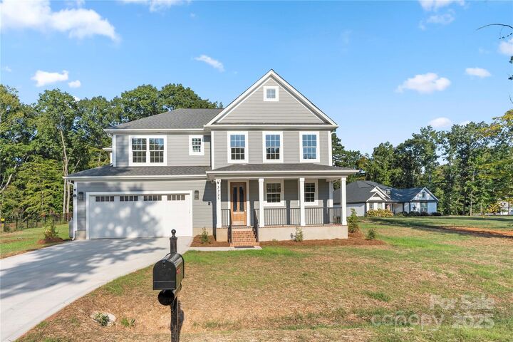 Property Photo: 3225 Timber Run Lane NC 28650