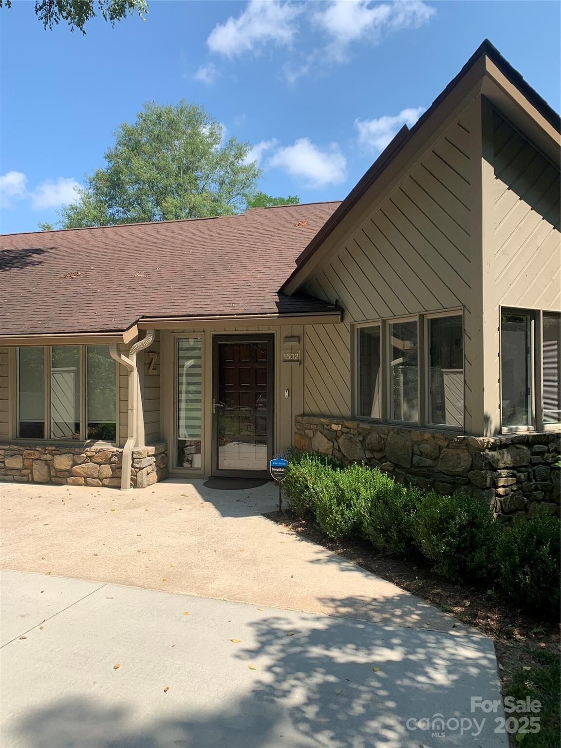 Property Photo:  1502 Timber Drive  NC 28804 