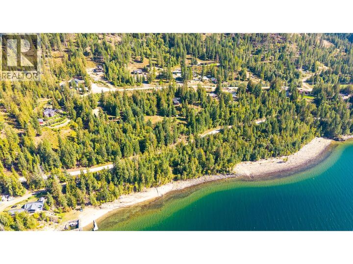 Photo de la propriété:  Mountain Shores Road  BC V0B 1A0 