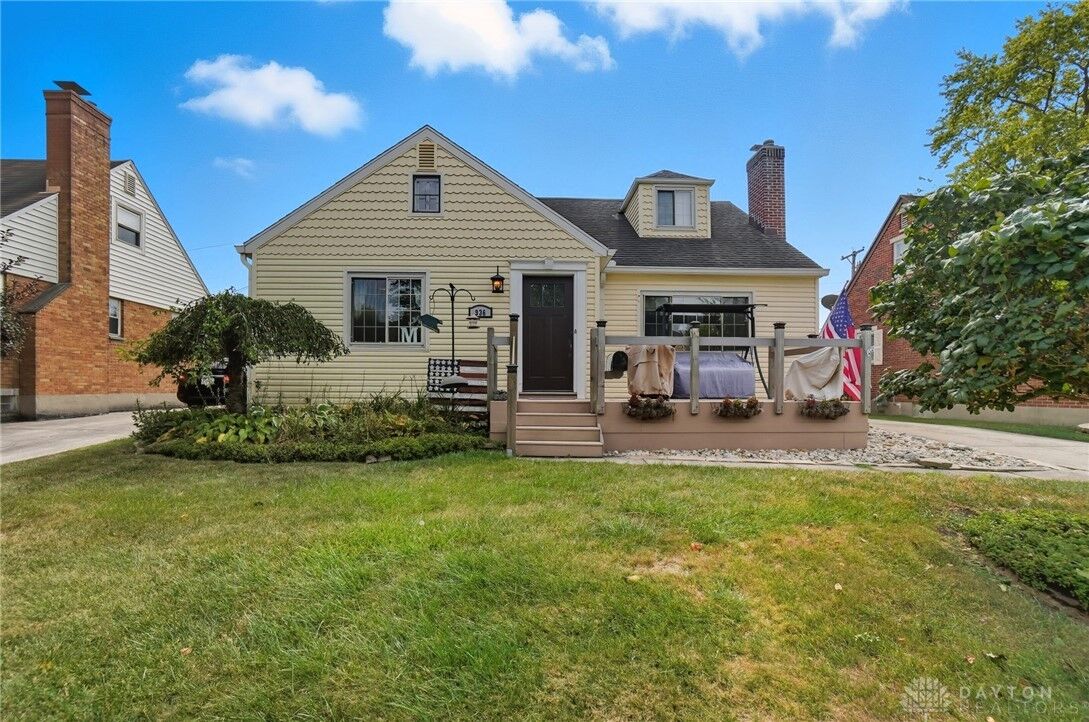 Property Photo:  936 Westminster Place  OH 45419 