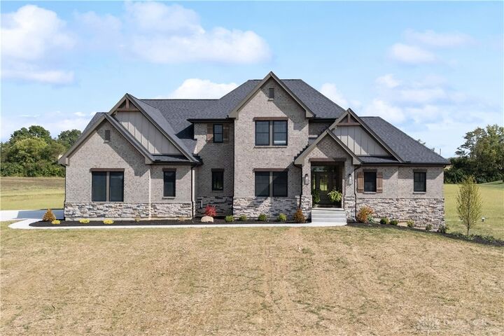 Property Photo:  52 Maple Point Court  OH 45177 