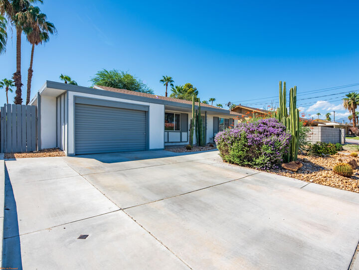 Property Photo:  77575 California Drive  CA 92211 